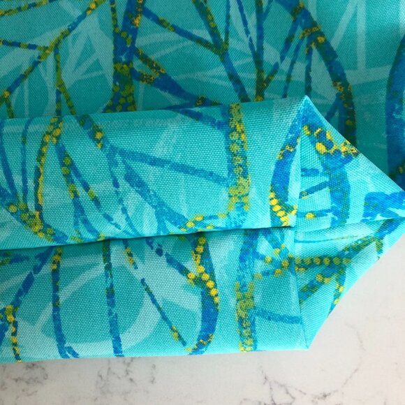 Hand Crafted Reversible Fabric Utility Tote Bag Leaf Print/Geo Blue Sz OS NWOT - Picture 5 of 9